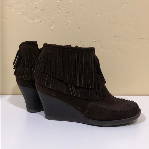 Fringe Suede Minnetonka Wedges - Picture 1 of 6